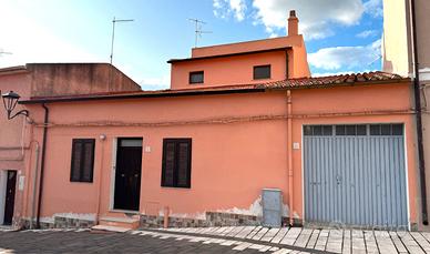 Casa indipendente con garage