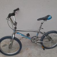 BMX  CROMATA