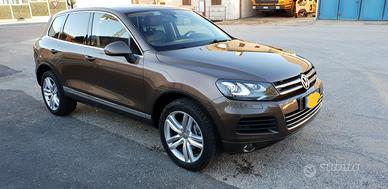 VW TOUAREG 