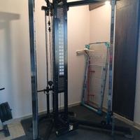 stazione multifunzione pesi