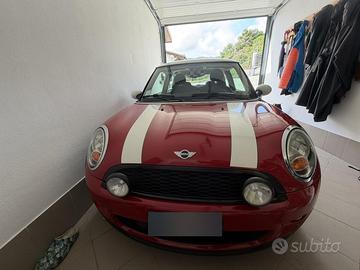 Mini cooper r56 con crs a libretto