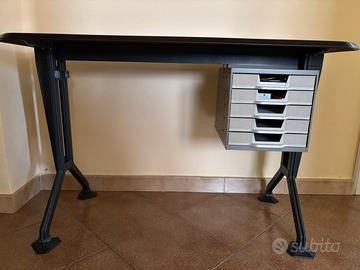 Scrivania vintage con 5 cassetti 110x40cm