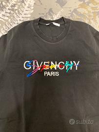T shirt givenchy