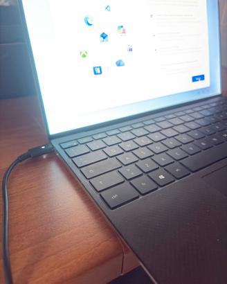 Laptop Dell XPS 13 9300 — i7 16GB RAM, SSD 1TB