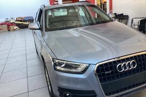 Audi Q3 2.0 tdi 140 CV S Tronic S Line
