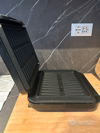 Bistecchiera elettrica in ghisa con doppia piastra