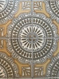 Bilocale con terrazzo loggiato