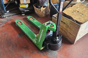 Transpallet elettrico 1500kg con litio