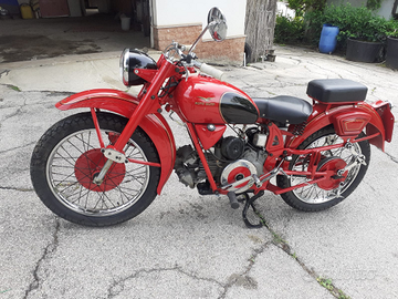 Moto Guzzi 250 Airone del 1952