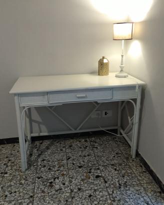 tavolo /scrittoio  in vimini