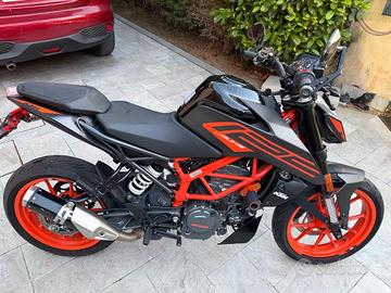 DUKE 125