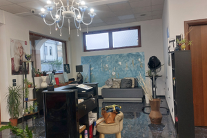 Salone parrucchiere unisex