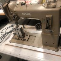 Macchina da cucire necchi x cuoio