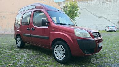 FIAT DOBLO' CON PEDANA DISABILI