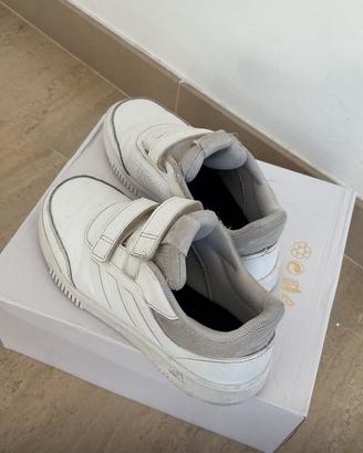 Scarpe adidas bianche