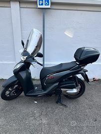 Honda Sh 300 sport edition