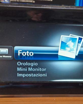 Cornice digitale Samsung con orario