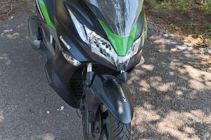 scooter tagliandato