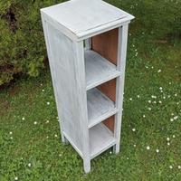 Mobiletto in legno stile shabby chic