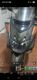 YAMAHA MAJESTY 250 anno 2006