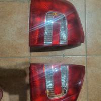 fanali originali Skoda Octavia sw 2005