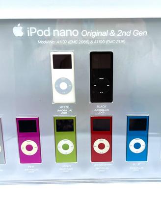 espositore plexiglas iPod nano Original and 2nd Ge