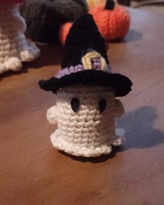 Fantasmino con cappello da strega - Halloween