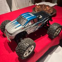 Auto radiocomandata a scoppio