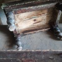 antico sgabello