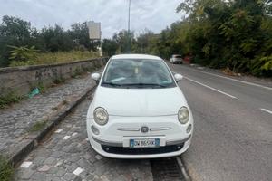 Fiat 500 bianca