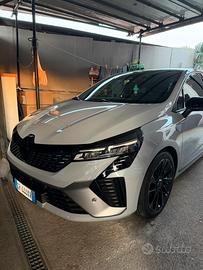 Clio esprit Alpine full hybrid