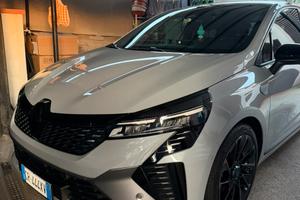 Clio esprit Alpine full hybrid