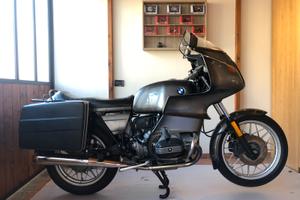 BMW R 100 RS - 1982 smontata per Cafe racer