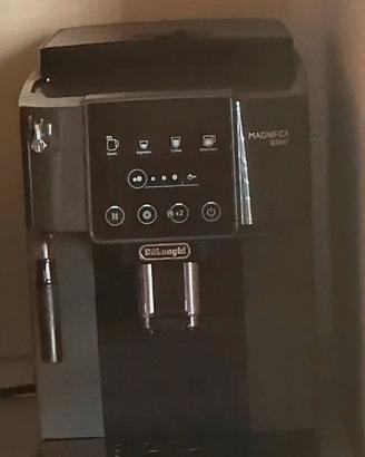 Macchina del caffe a chicchi