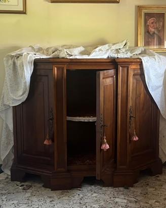 Comò in legno