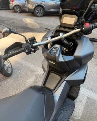 Honda ADV 350 special Edition