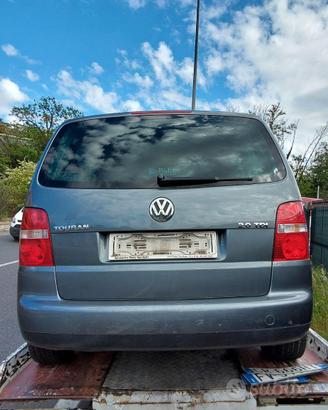 VW TOURAN 2.0 '04