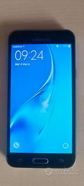 Samsung Galaxy J3 SM-J320F Smartphone 4G, con 8 GB