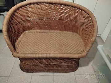 divanetto in vimini naturale 