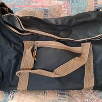Borsone da Viaggio 50×25 cm – Nuovo, Nero/Marrone