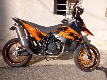 KTM 690 supermotard