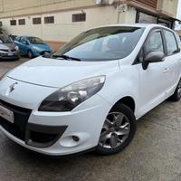 RENAULT Scenic X-Mod 1.5 dCi 110CV Attractive
