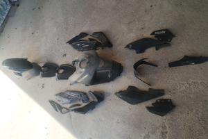 Carene e tamponi Aprilia shiver 75