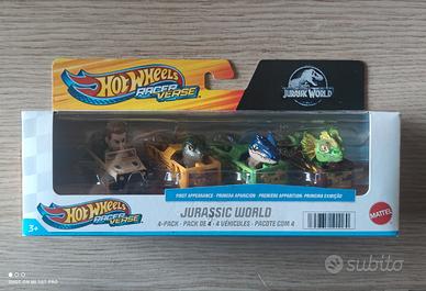 Hot Wheels Racer Verse Jurassic World 4 pack