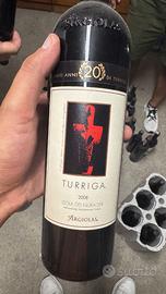 Vino pregiato ARGIOLAS TURRIGA 2008