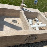 Lavabo di marmo
