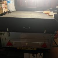 carrello con appendice sotto le descrizioni