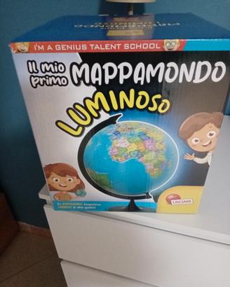 mappamondo nuovo che si illumina 