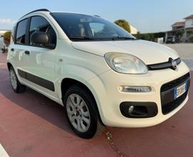 Fiat Panda 0.9 TwinAir Turbo Natural Power Lounge