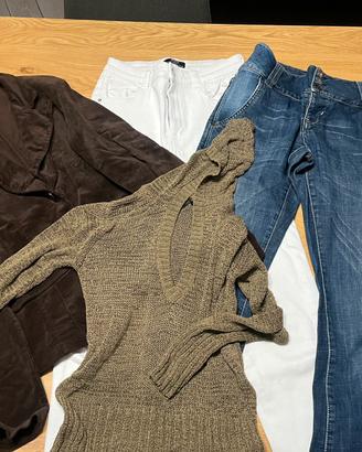 Blocco abbigliamento taglia S